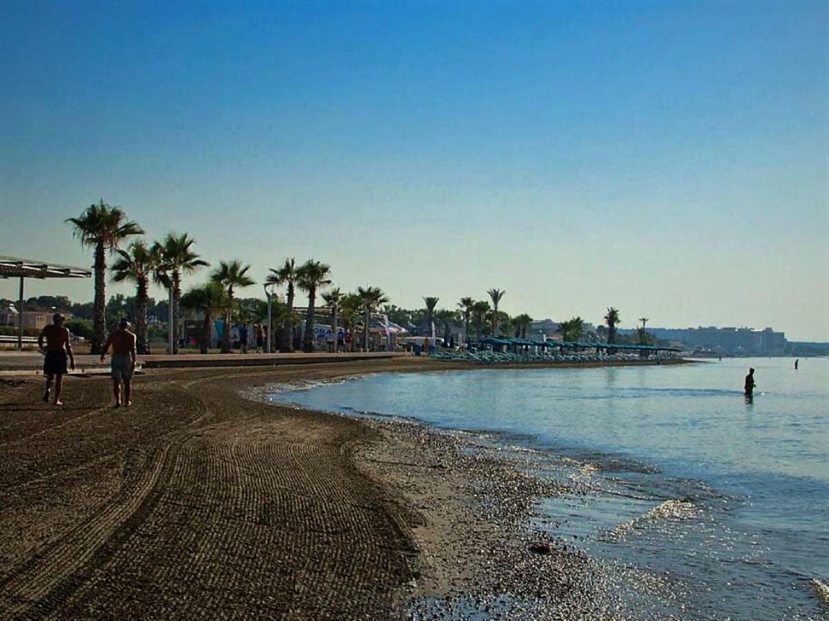Easystay Two Bedroom Apartment Larnaca Luaran gambar